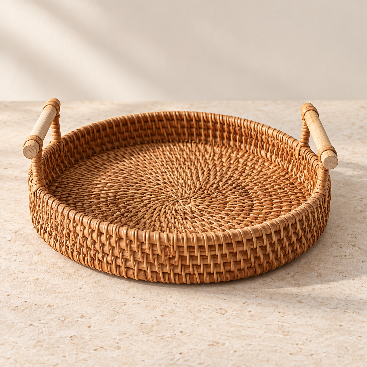 ALMA — Plateau rond en rotin naturel, vue principale