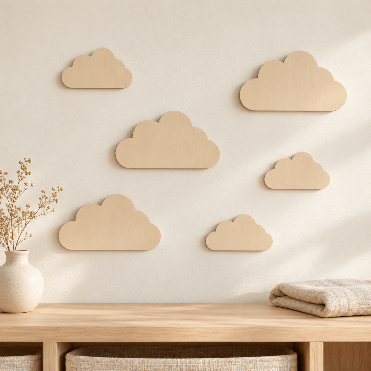 Six nuages muraux en bois clair NUÉE